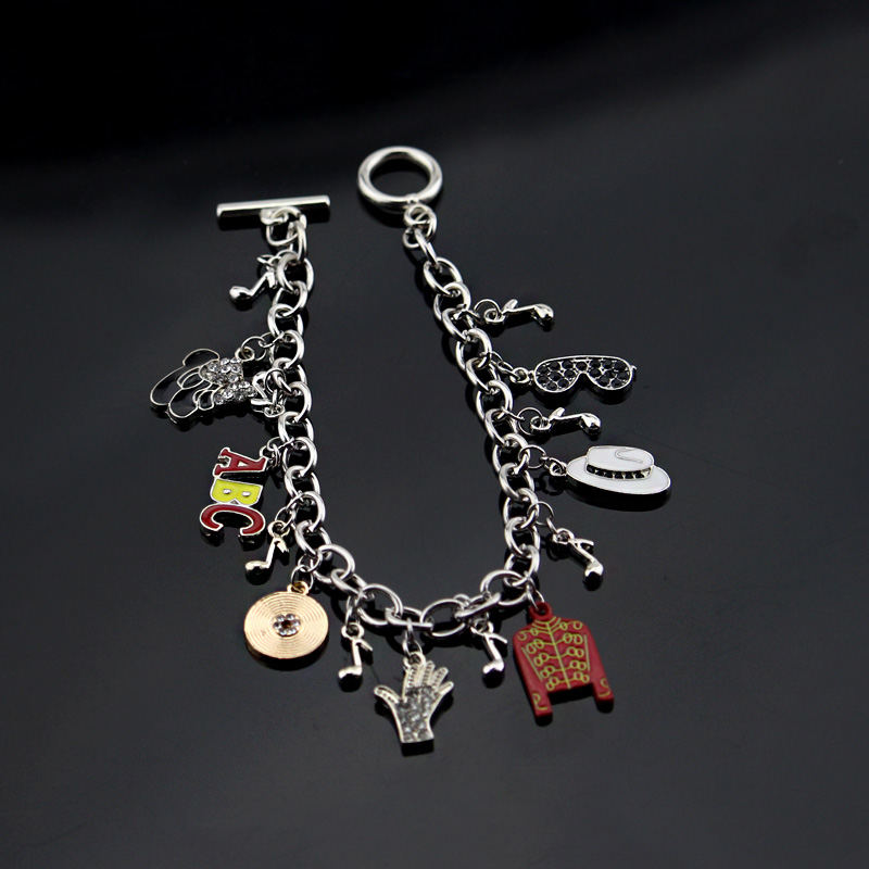 Pulsera con dije musical de Mi - Musical Instrument Jewelry reseña y precio